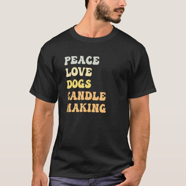 Peace Love Dogs Candle Making   Retro T-Shirt (Vorderseite)