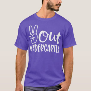 Peace Out Kindergarten Abschluss Class 2022 Ki T-Shirt