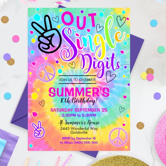 Peace Out Single macht Einladung zur Gefärbte Kraw (Peace out Single Digits 10th Birthday Invitation. Rainbow Tie Dye Hippy Design)