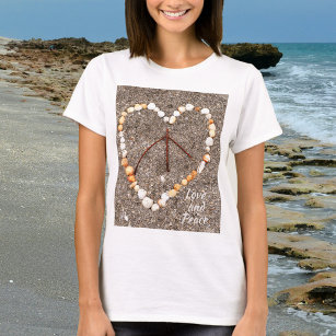 Peace Sign in Heart Sandy Beach Fotografie T-Shirt