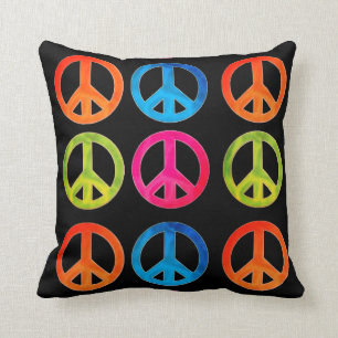 Peace Sign Pillow Kissen