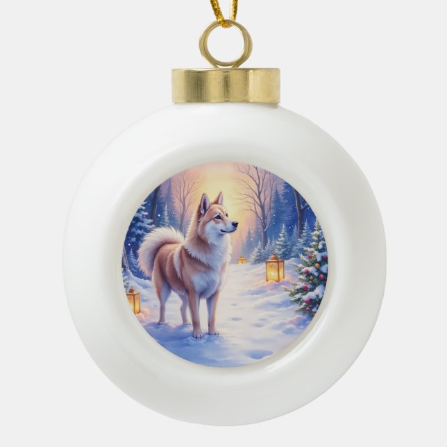 Peaceful Akita on Snow Lantern Path Christmas Dog  Keramik Kugel-Ornament (Vorderseite)
