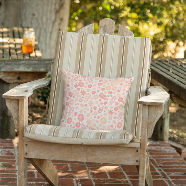 Peach Airy Wildblume Meadow Pattern Kissen (Stuhl)