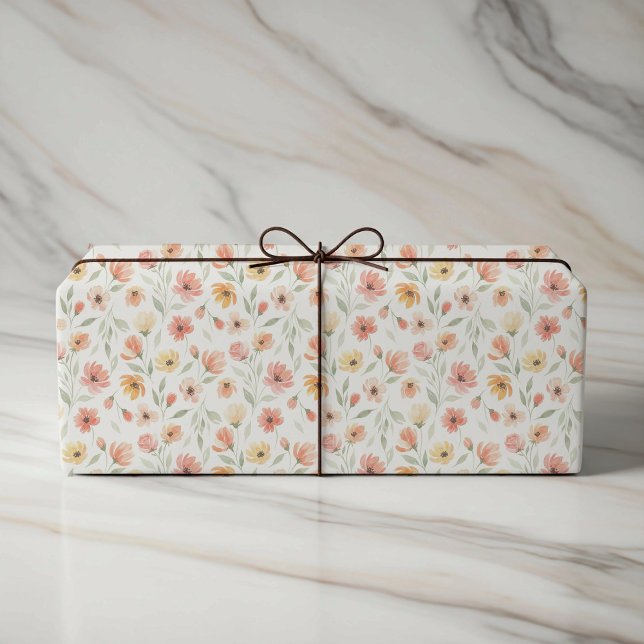Peach and Coral Floral Wedding Wrapping Paper Geschenkpapier (Von Creator hochgeladen)