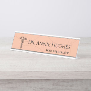 Peach and Cream Doctor Skin Specialist Schreibtischnamensplakette