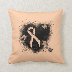Peach Awareness Ribbon Grunge Herz Kissen