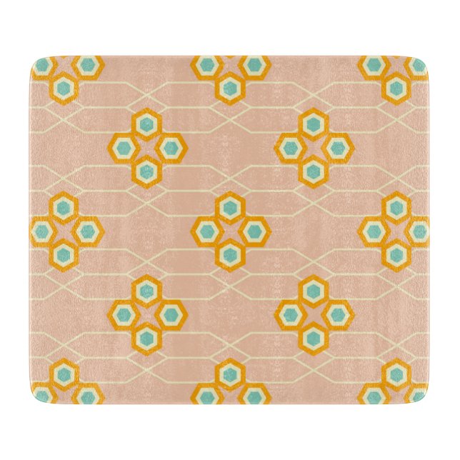 Peach background hexagonal floral pattern  schneidebrett (Vorderseite)
