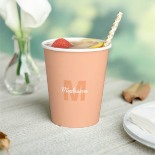 Peach color of 2024 with custom Monogram name Pappbecher