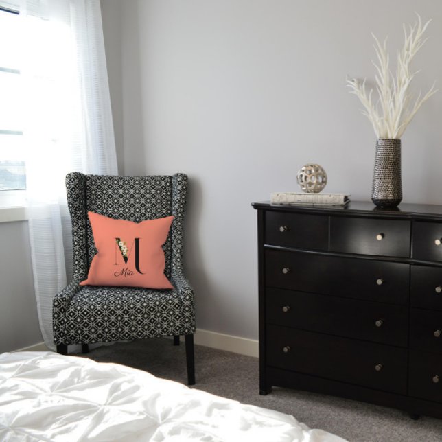 Peach daisy Vintag Letter Throw Kissen (Von Creator hochgeladen)