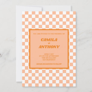 Peach Fuzz Orange Checkered Gingham Pattern Einladung