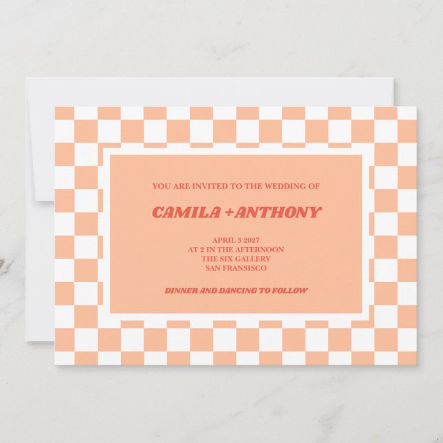 Peach Fuzz Red Checkered Gingham Pattern Wedding Einladung (Vorderseite)