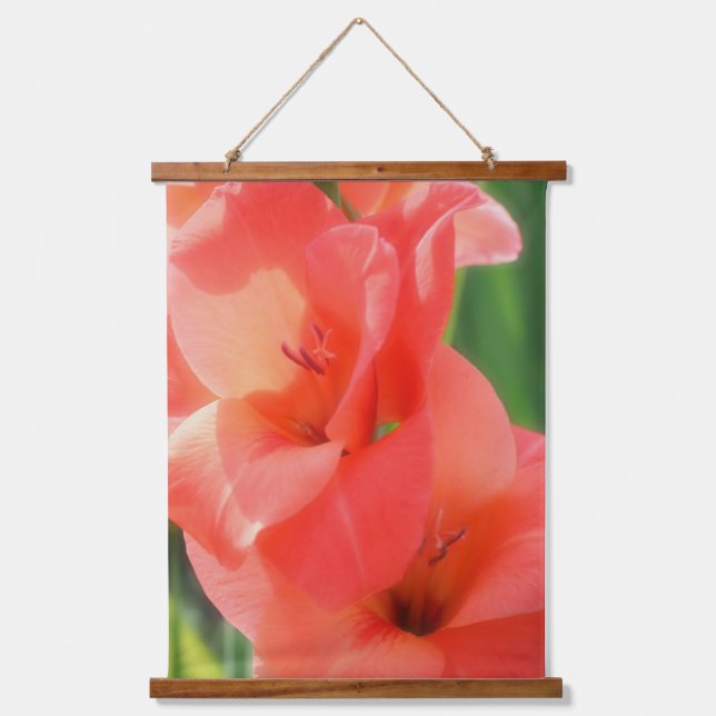 Peach Gladiolus Blume Nah Wandteppich Mit Holzrahmen (Vorderseite)