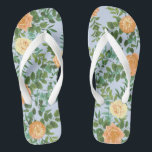 Peach Light Blue Wedding Rose Blues Flip Flops<br><div class="desc">Die wunderschöne pfirsichblaue Hochzeitskollektion eignet sich hervorragend für eine ganz besondere Pastellfeder-Hochzeit.</div>