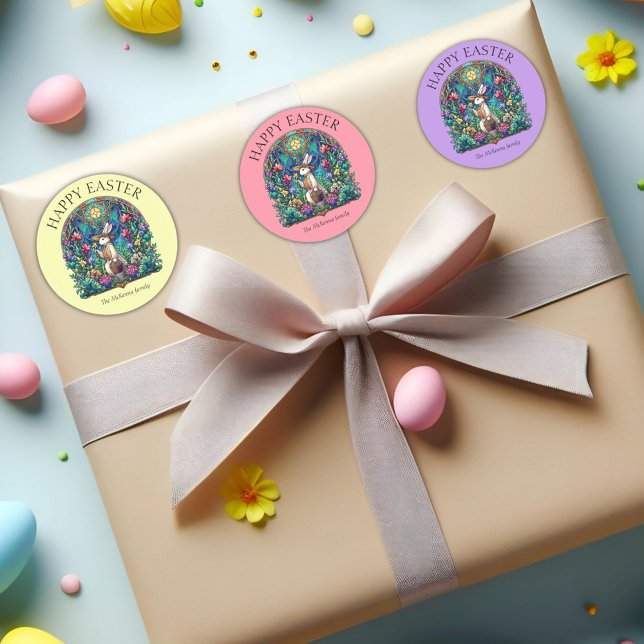 Peach Pastel Bunny Gardener Gestaltete Glas Oster Runder Aufkleber (Von Creator hochgeladen)