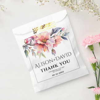 Peach-pink rhododendron flowers typography wedding geschenktütchen