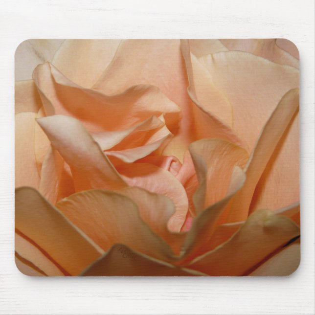 Peach Rose Petals mousepad (Vorne)