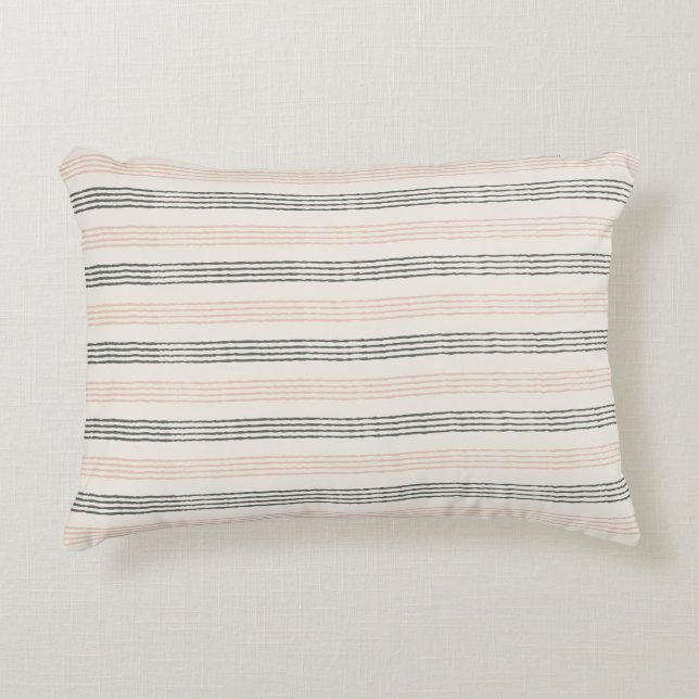 Peach Sage Green Minimalistisch Stripe Boho Dekokissen (Vorderseite)