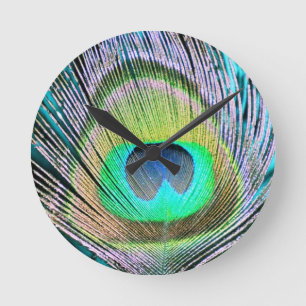 Peacock Feather auf Türkis Runde Wanduhr