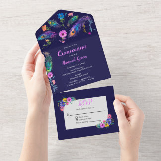 Peacock Feathers & Blume Quinceañera Dark Lila All In One Einladung