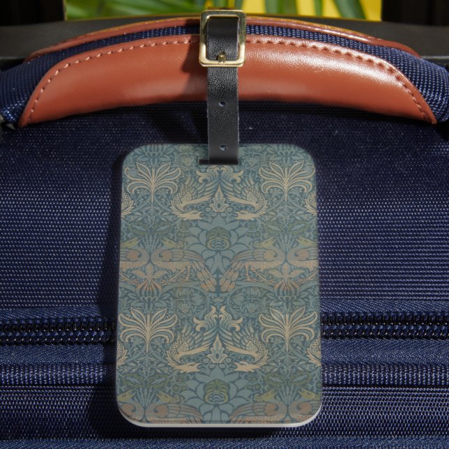 Peacock und Dragon von William Morris Gepäckanhänger (Vorderseite Insitu 2)