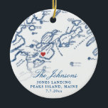 Peaks Island Maine Karte Neuestes Foto Weihnachten Keramik Ornament<br><div class="desc">Erinnern Sie sich an Ihre Hochzeit auf Peaks Island mit unserem personalisierten Weihnachtsschmuck, das eine elegante Karte von Casco Bay auf der Vorderseite und Ihr Hochzeitsfest Foto auf der Rückseite enthält. Ideal für Paare, die im The Inn auf Peaks Island oder Jones Landing verheiratet sind, besticht dieser Ornament durch den...</div>
