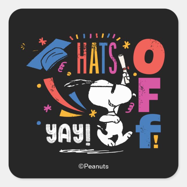 Peanuts Snoopy Hats Off To You Graduation Congrats Quadratischer Aufkleber (Vorderseite)