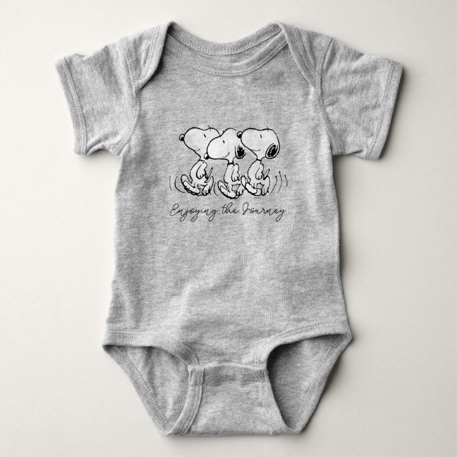 Peanuts | Snoopy stolziert Baby Strampler (Vorderseite)