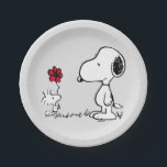 Peanuts | Snoopy & Woodstock Red & Black Pappteller<br><div class="desc">Set the perfect scene for your next celebration with these absolutely adorable Peanuts paper plates! Featuring the heartwarming classic illustration of Snoopy receiving a sweet,  bright red flower from his best pal,  Woodstock,  these plates are guaranteed to bring smiles to all your guests.</div>
