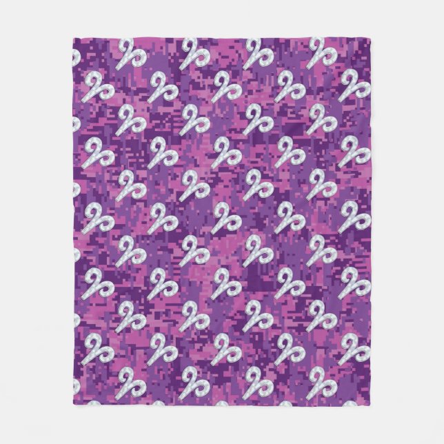 Pearl like Aries Zodiac Sign Pink Camouflage Fleecedecke (Vorderseite)
