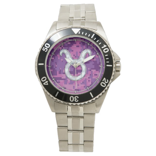 Pearl Like Taurus Zodiac Symbol on Digital Camo Armbanduhr (Vorderseite)