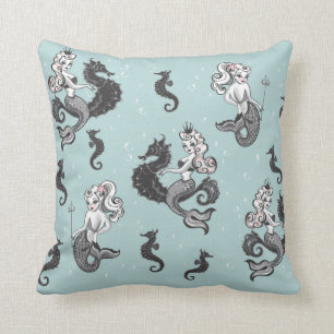 Pearla Mermaid Pillow von Fluff Kissen