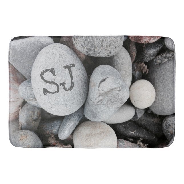 Pebble Beach Monogram Nature Foto Badematte (Vorderseite)