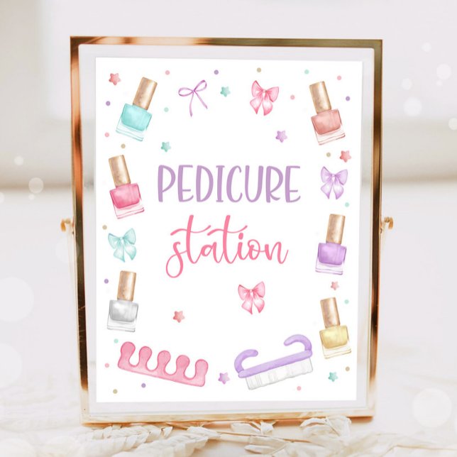 Pedicure Station Mani-Pedi Party Manicure Spa Girl Poster (Von Creator hochgeladen)