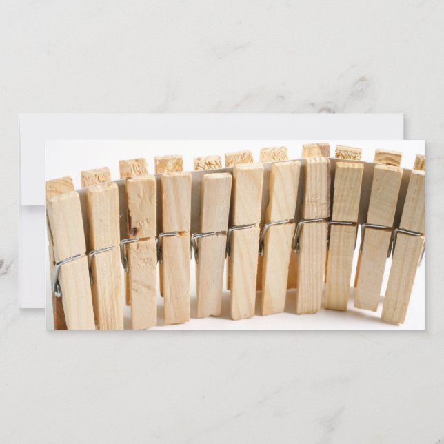 Pegs aus Holz (Vorderseite)