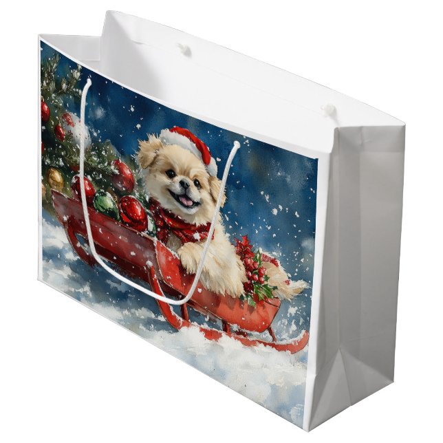 Pekingese Hund in Sledge Lass es Schnee Weihnachte Große Geschenktüte (Vorderseite Schrägansicht)