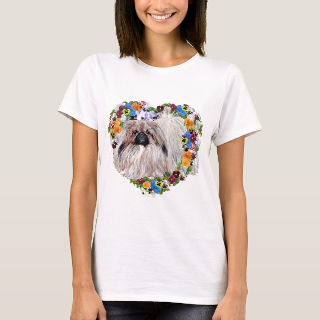 Pekingese im Herzen der Blütezeit T-Shirt (Vorderseite)