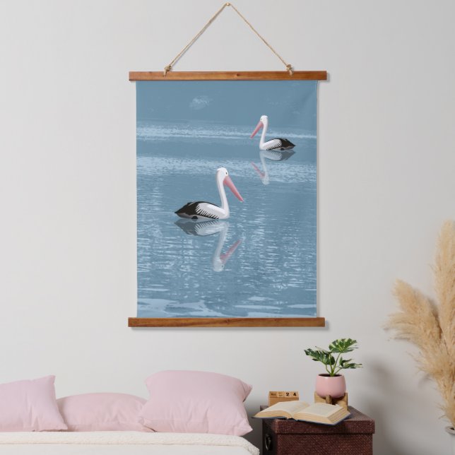 Pelican Couple Paddling auf Calm Blue Water Wandteppich Mit Holzrahmen (Schlafzimmer)