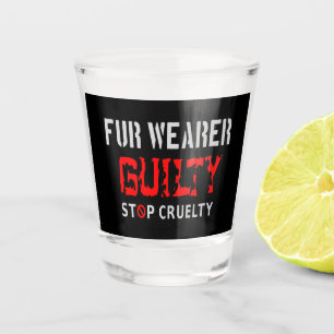 Pelzträger schuldig schnapsglas