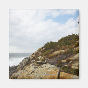 Pemaquid Punkt-Leuchtturm auf einem felsigen Magnet
