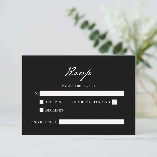 Pen Script Minimalistische Kalligrafie Black Weddi RSVP Karte (Stehend Vorderseite)