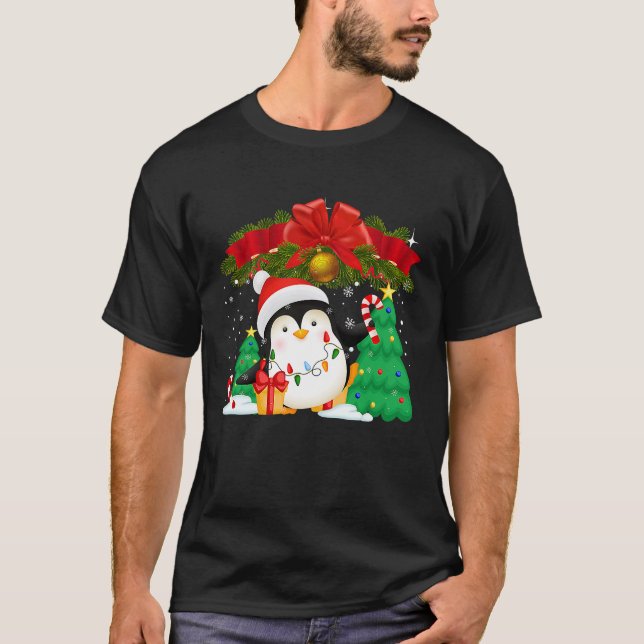 Penguin Christmas Ornament Tree Lights Cute Pengui T-Shirt (Vorderseite)