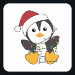 Penguin Christmas Snow Winter Animals Penguins Adu Quadratischer Aufkleber<br><div class="desc">Der Pinguin für Weihnachten mit Feenlicht. Hübsche Tiere mit Geschenken und Schnee für den Urlaub. Auch lustig für Weihnachten im Juli. Pinguine sind niedliche Tiere und perfekt zu Weihnachten.</div>