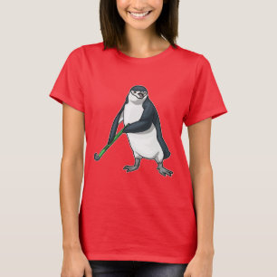 Penguin Field Hockey Hockey-Stick T-Shirt