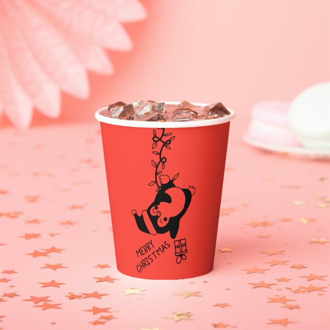 Penguine distributing christmas gifts pappbecher (Insitu)