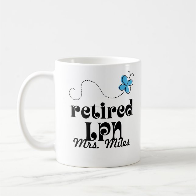 Pensioniertes LPN personalisiertes Geschenk Tasse (Links)