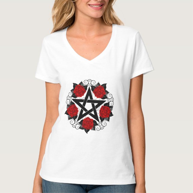 Pentagramm mit Rote Rosen T-Shirt (Vorderseite)