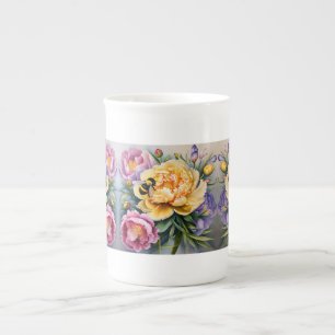Peony and Bee Porcelain Prozellantasse