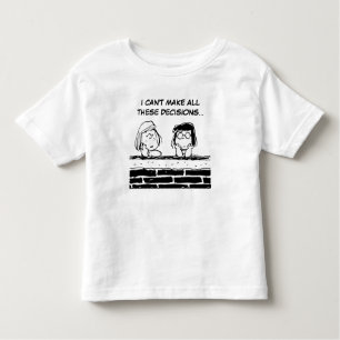 Peppermint Patty & Marcie an der Mauer Kleinkind T-shirt