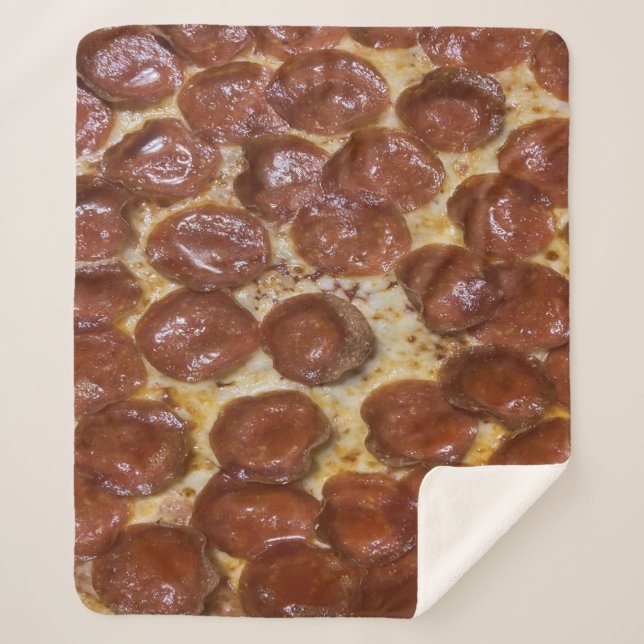 Pepperoni Pizza Sherpadecke (Vorderseite)