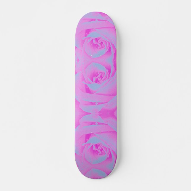 Perfekte Rose für Hot Pink und Light Blue Skateboard (Vorne)